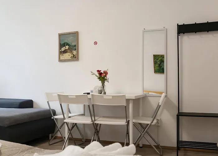 Apartamento Elegant & Near Danube With Garden Access