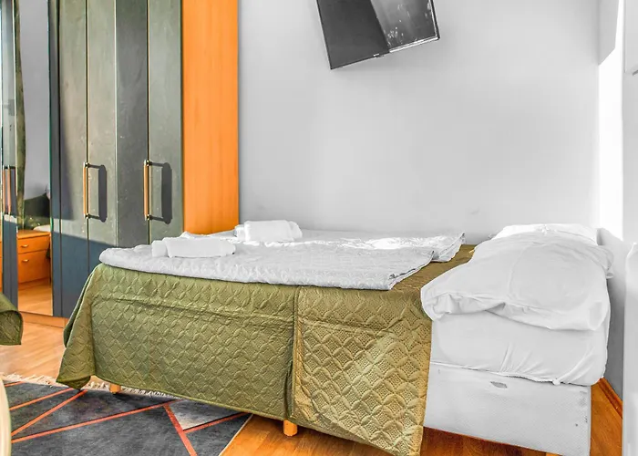 Apartamento Elegant & Near Danube With Garden Access
